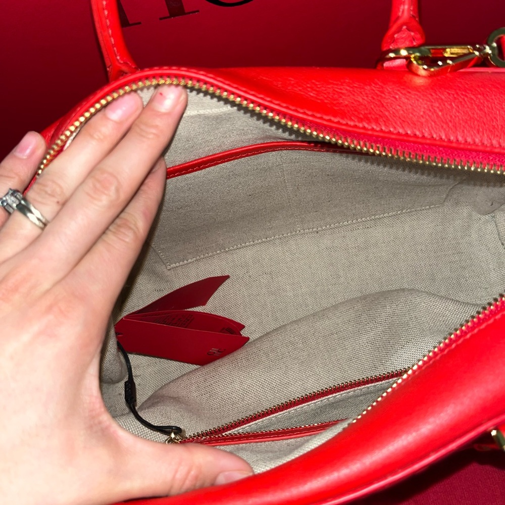 New CH purse with tags